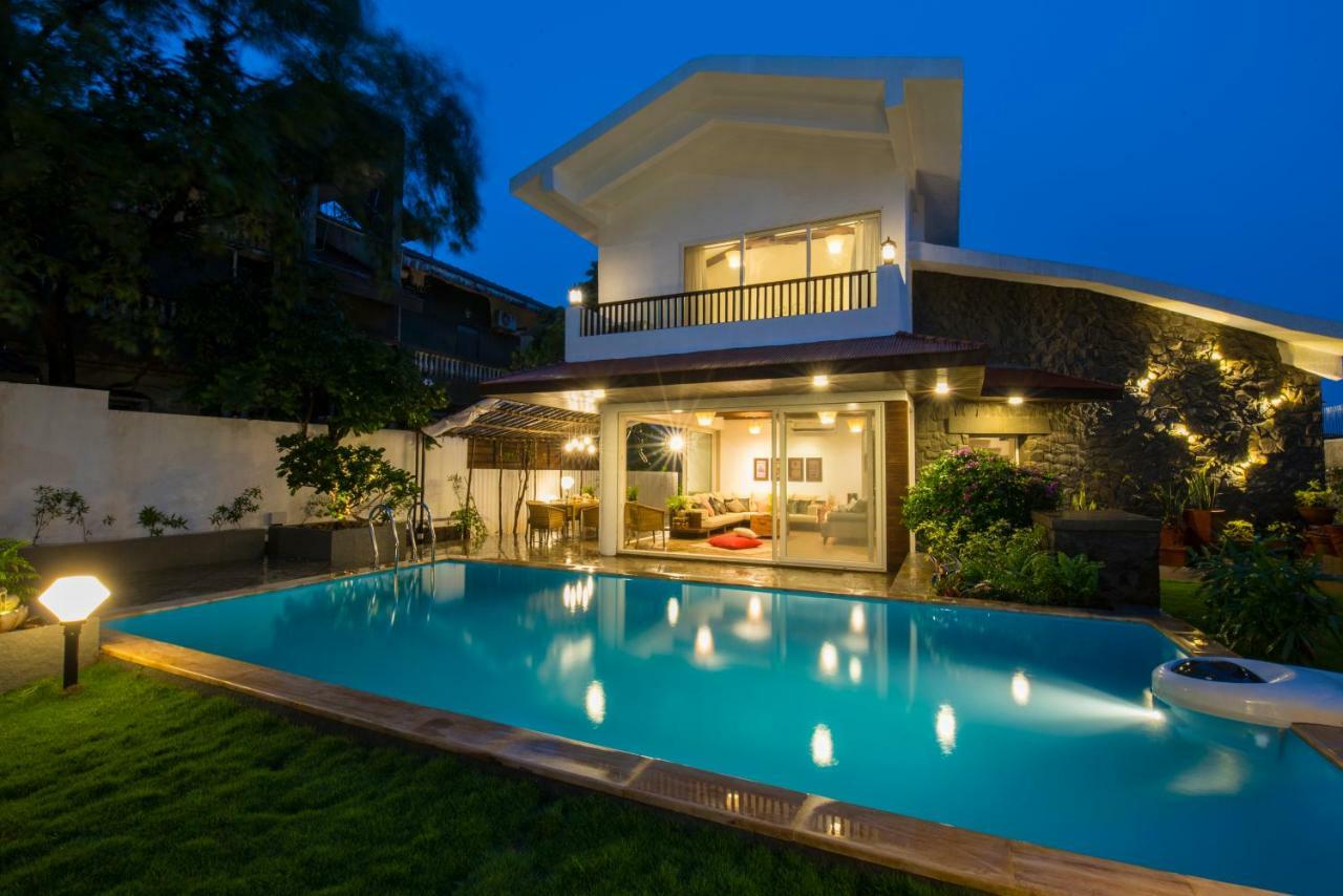El Lodge By Stayvista - Pool, Lawn, And A Charming Gazebo For Your Perfect Getaway Lonavala Eksteriør billede